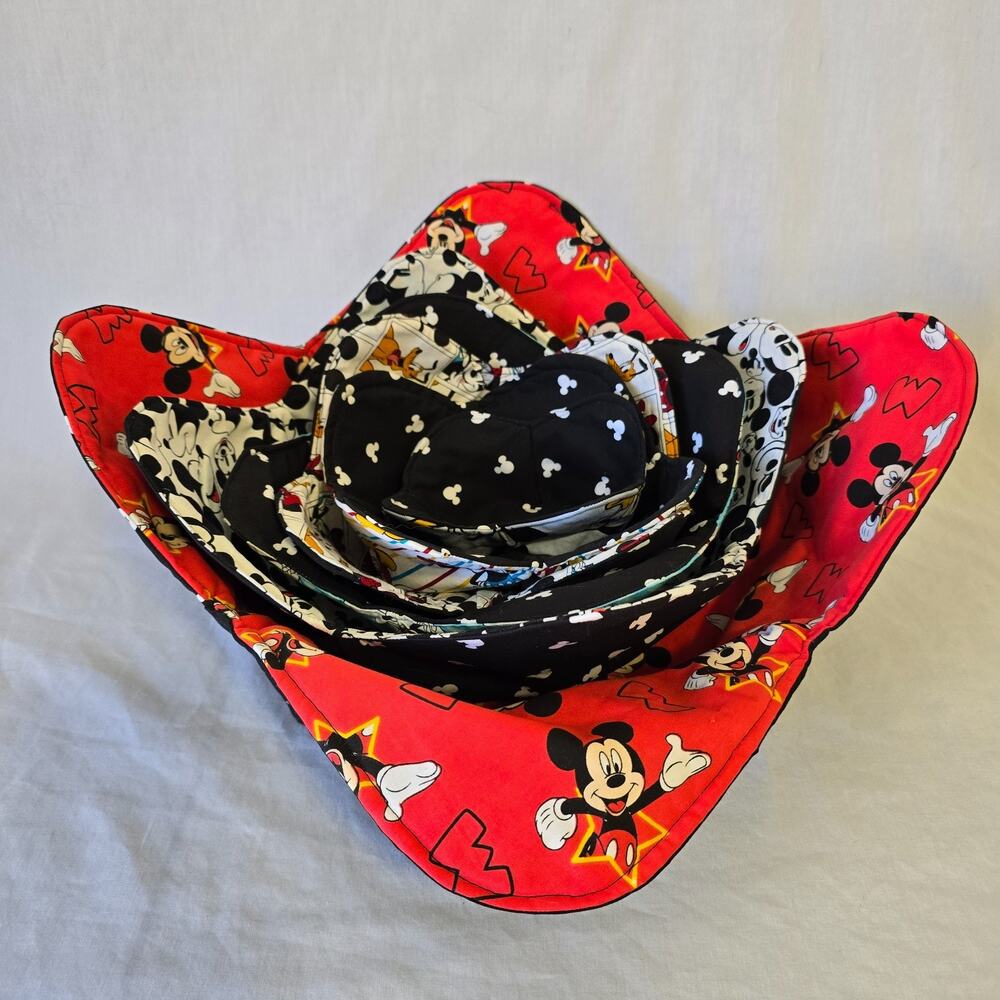 Mickey Mouse Themed Reversible Hot or Cold Bowl Cozy Set of 6